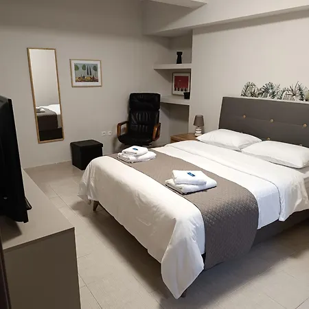 Apartamento Christina's Garden House Peraía