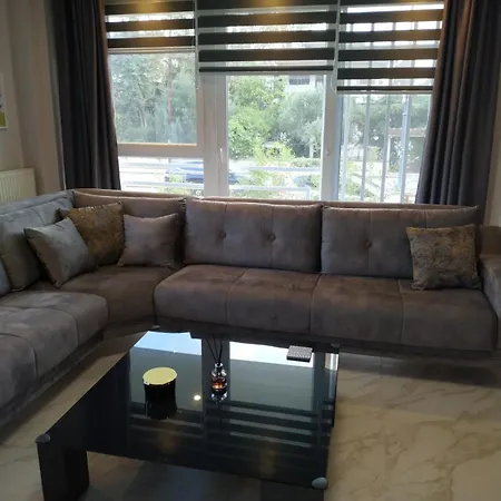 公寓 Christina's Garden House Peraía