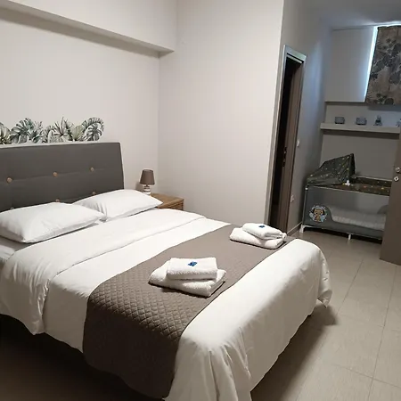 דירה Christina's Garden House
